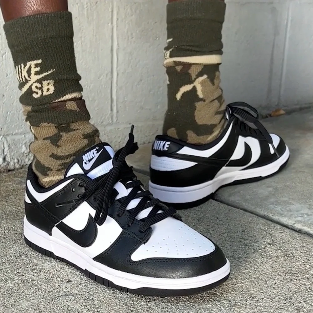 NIB [Nike] Dunk Low-Top “Pandas” Shoes Athletic Sneakers Men’s 11 / W 12.5 - Picture 3 of 15